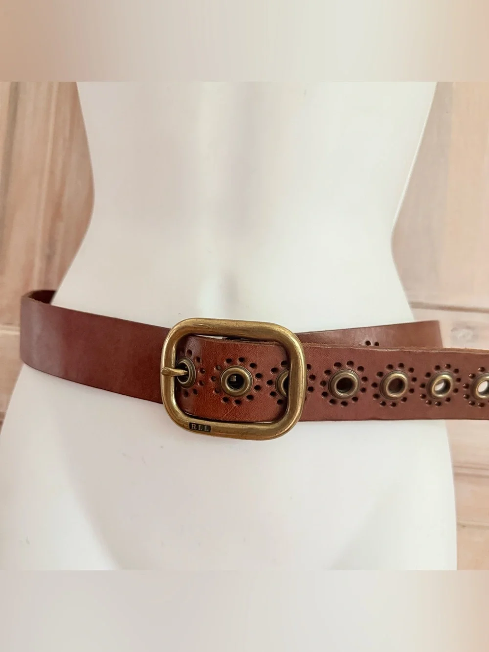 Lauren Ralph Lauren Brown Leather Belt with Brass-Tone Buckle 28”-34”